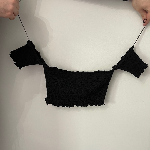 Zara black scrunch cropped top - Picture 2 of 3